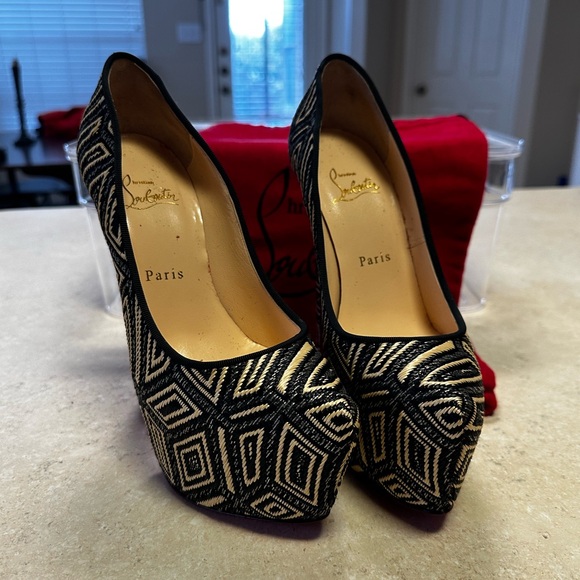 Christian Louboutin Panama 160 Platform Heels Sz 37 Daffodile Aztec Limited Ed - Picture 6 of 10